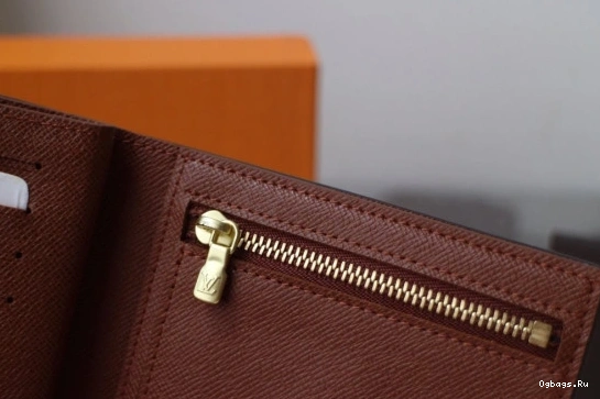 AMERIGO LOUIS VUITTON WALLET 1218